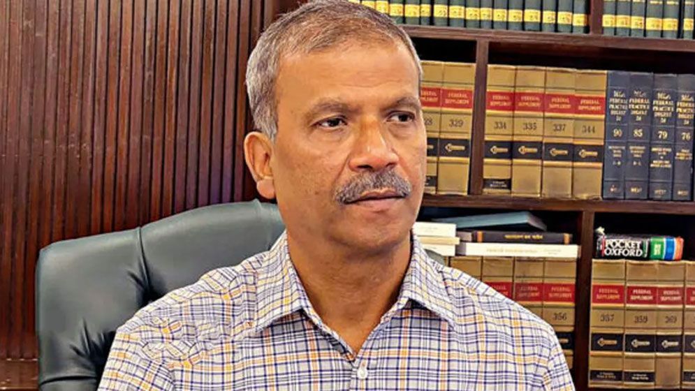 আইন উপদেষ্টার বাসভবনে রহস্যজনক ড্রোন, তদন্তে নেমেছে গোয়েন্দারা